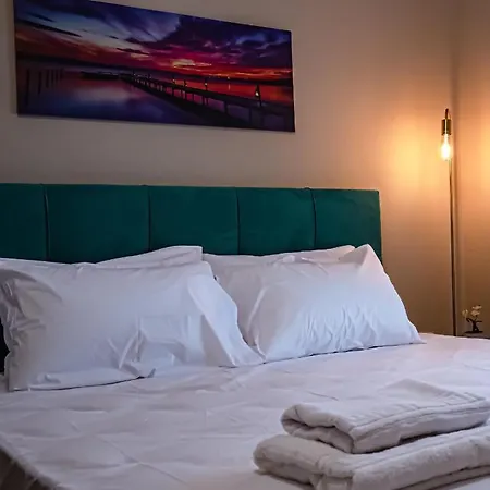 One Salonica Deluxe 3 Saloniki