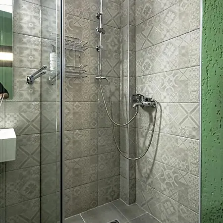 Apartman One Salonica Deluxe 3 *